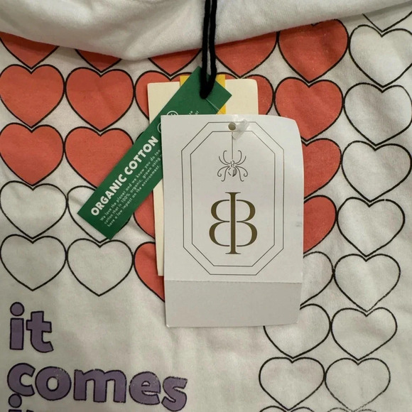 NWT Hundred Pieces “It Comes in Pieces” Long Sleeve White T-Shirt - Picture 5 of 10